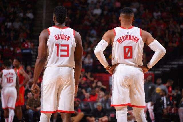 记者：朗斯将签下莱比锡中场海达拉，转会费200万欧+浮动（报道：朗斯将以200万欧元加浮动条款签下莱比锡中场海达拉）