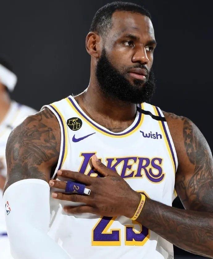 世界杯历史进球数TOP10：巴西第1，匈牙利40年未参赛仍在列（世界杯历史进球前十：巴西居首，匈牙利缺席40年仍上榜）