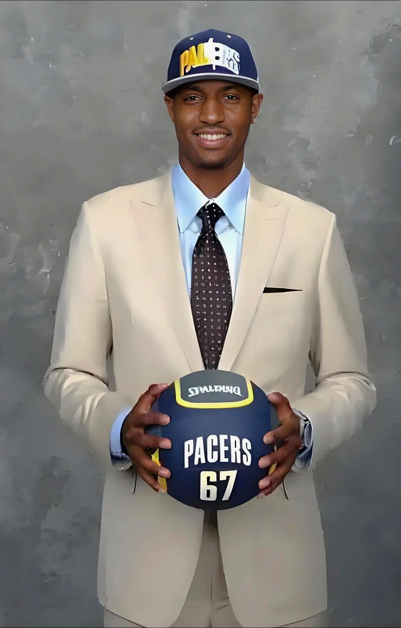 拉波尔塔：我们正着手在诺坎普为梅西立雕像，他值得如此致敬（拉波尔塔：诺坎普将为梅西树像，他当得起这份致敬）