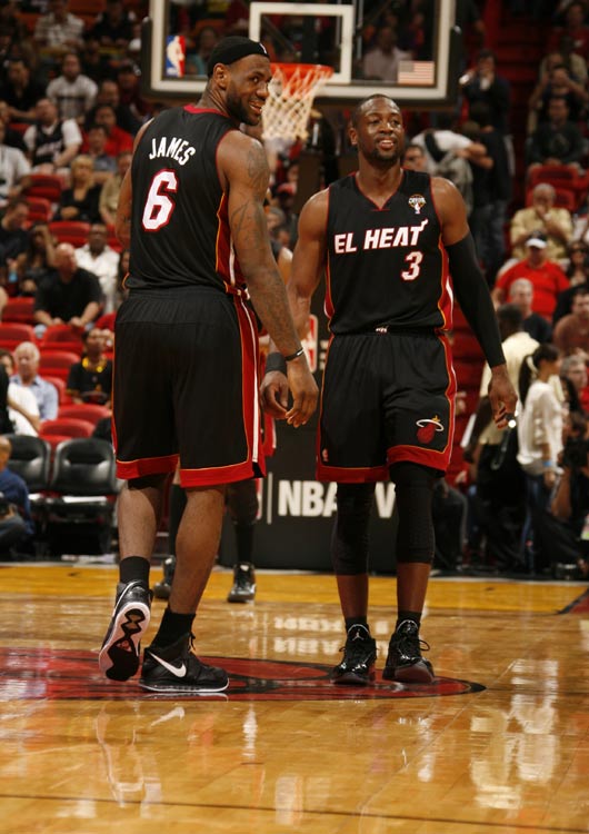 罗德里戈欧冠对曼城打入5球，仅次于梅西、姆巴佩、本泽马（欧冠对阵曼城，罗德里戈已进5球，仅逊梅西、姆巴佩和本泽马）