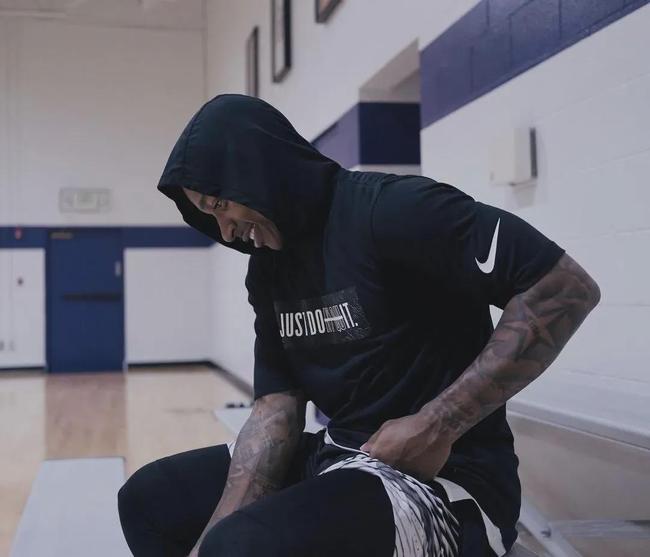 中超：上海海港主场3-2战胜长春亚泰（中超：上海海港主场3比2击败长春亚泰）